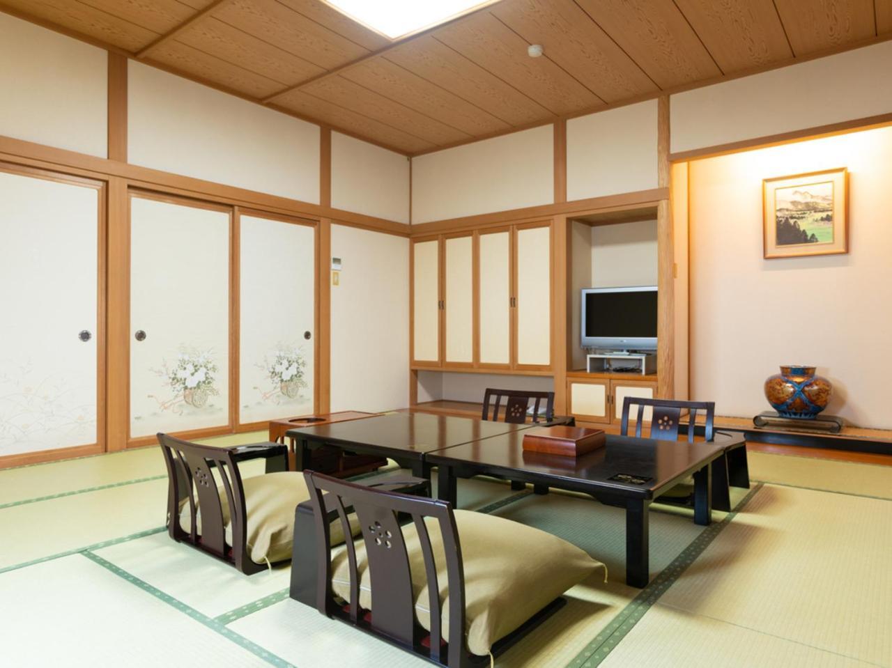 Sakadojo Hotel Minamiuonuma Exterior photo