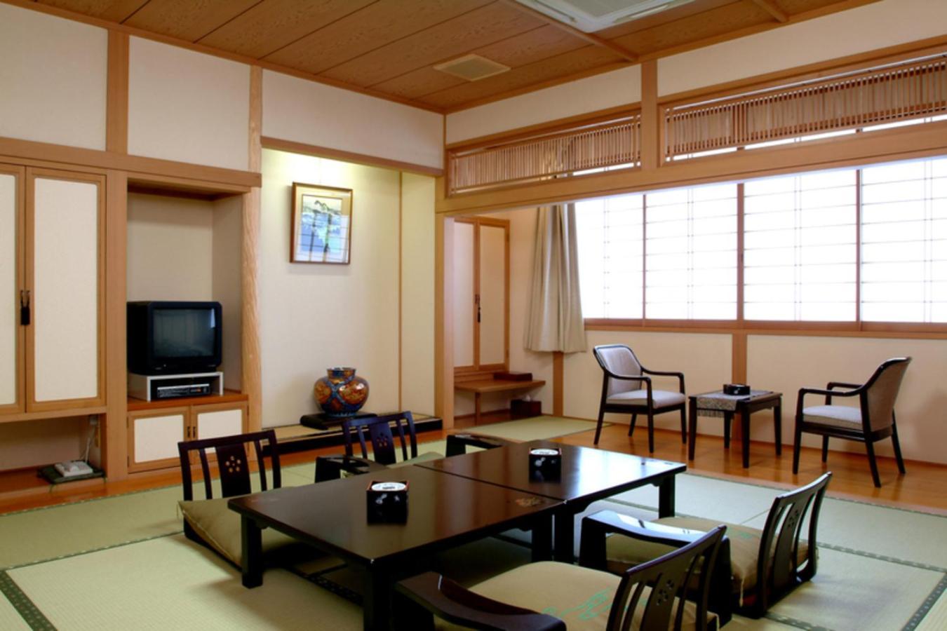 Sakadojo Hotel Minamiuonuma Exterior photo