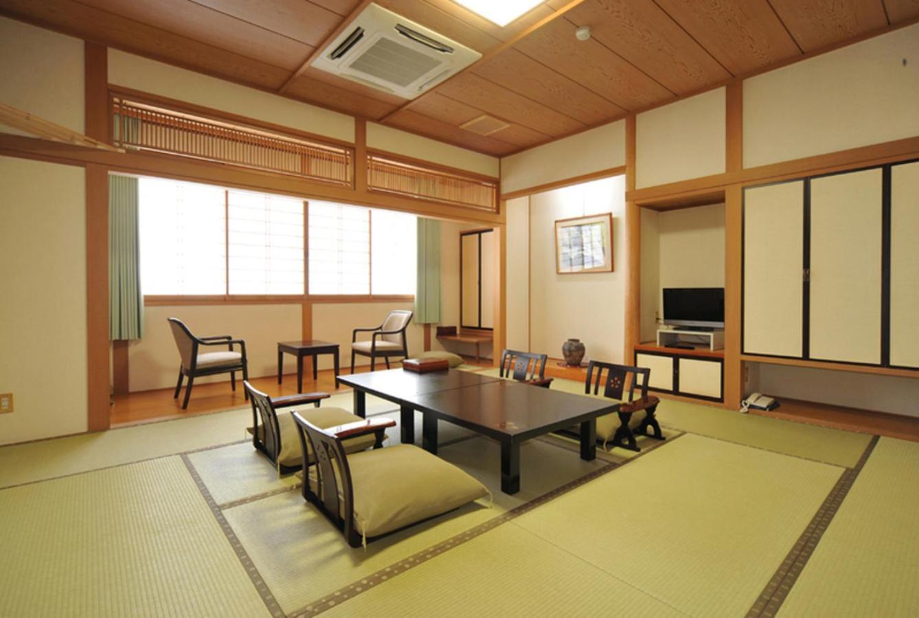 Sakadojo Hotel Minamiuonuma Exterior photo