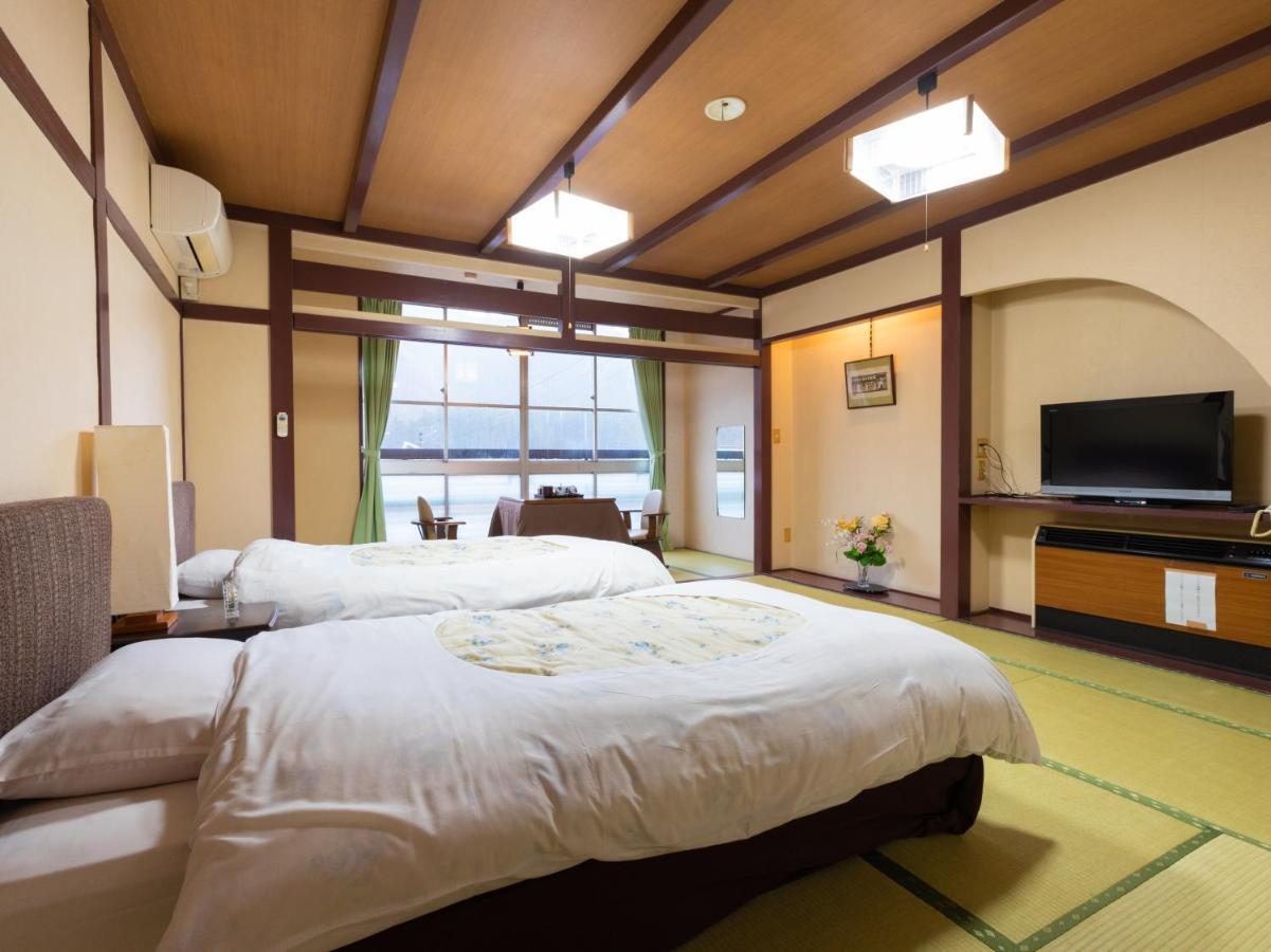Sakadojo Hotel Minamiuonuma Exterior photo